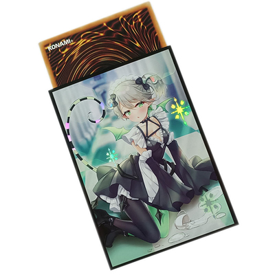 La carte de collection de vente chaude de Yugioh gaine les douilles en plastique faites sur commande de carte de 62x89mm Art Printed Anime Card Sleeves MTG